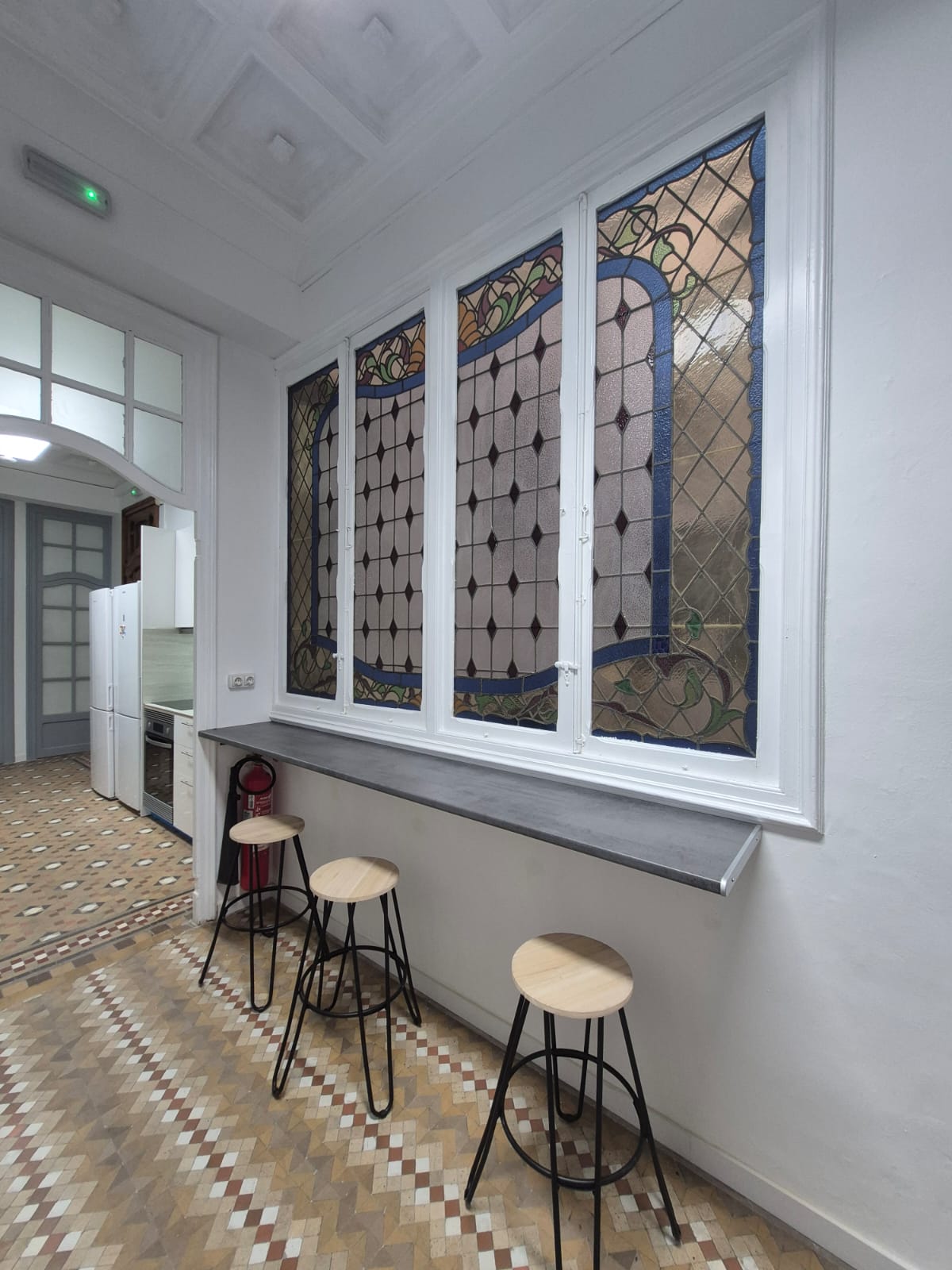 fcf8a93b-d5d1-4405-a951-9bce729e69b4